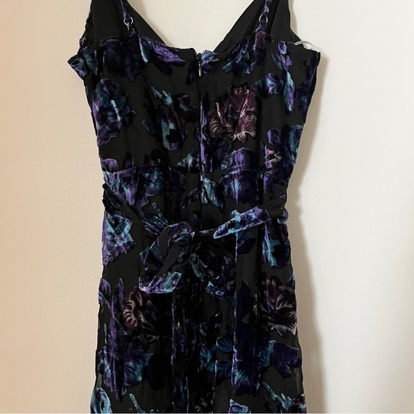 Lulu’s Pretty Companion Black Floral Velvet Burnout Maxi Dress - Picture 6 of 8